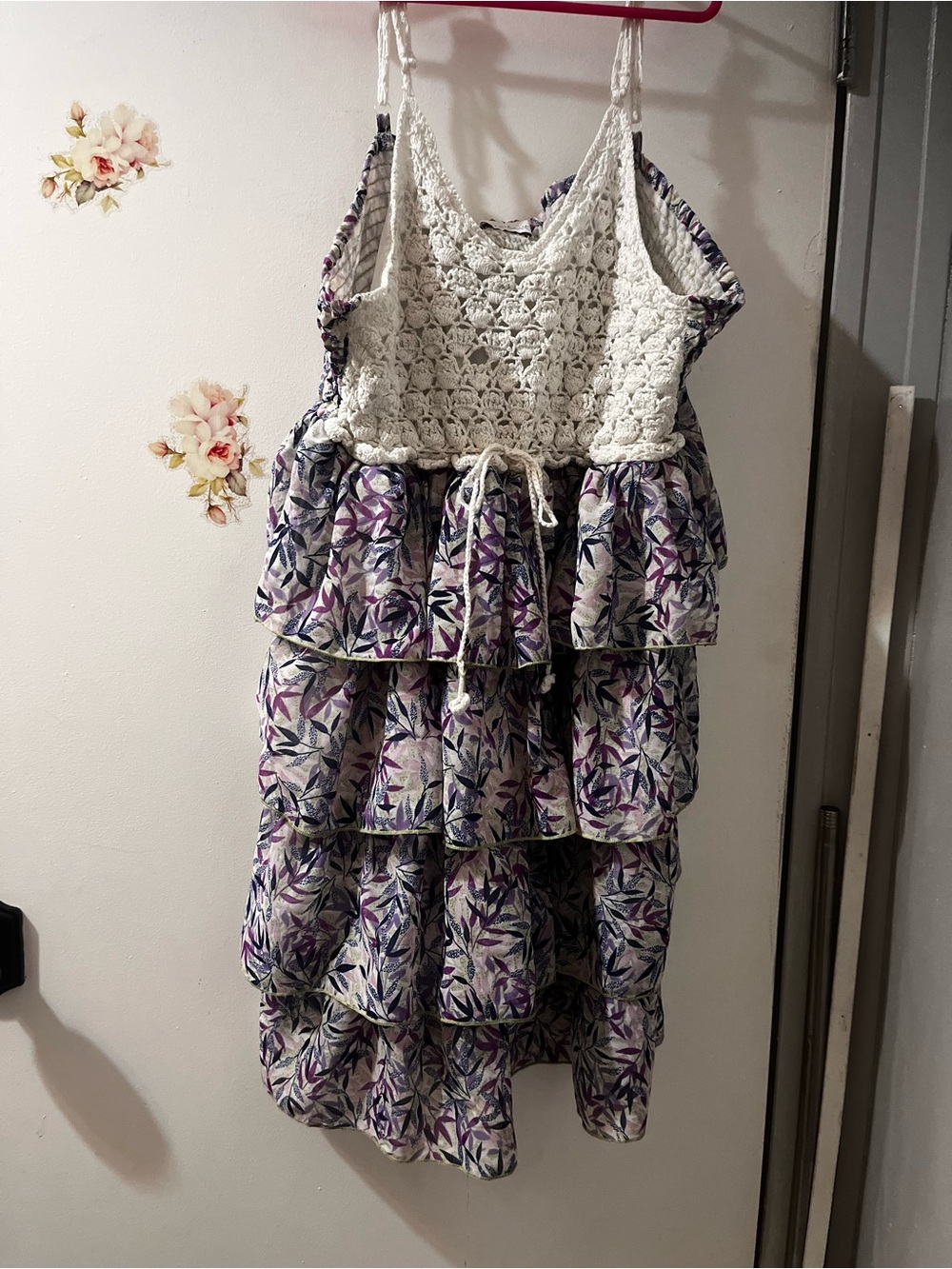 Sleeveless Crochet Bodice Tiered Floral Mini Dress in White and Purple